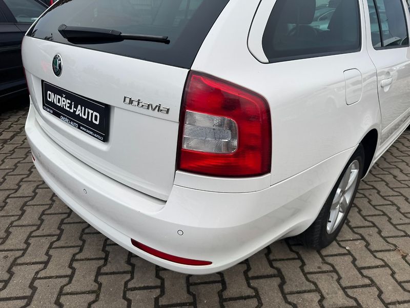 Škoda Octavia (2011) 1,2 TSI 77 KW 2. MAJ STK SK - fotka 12 z 50