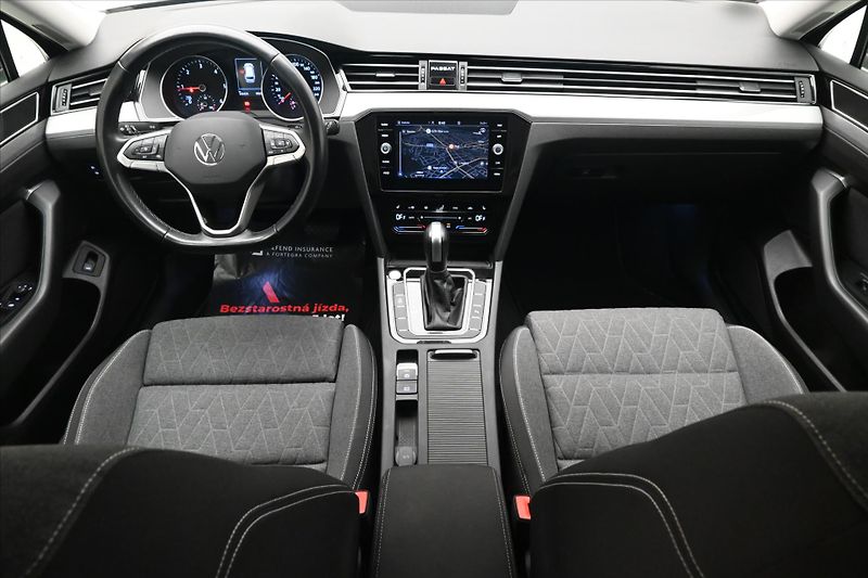 Volkswagen Passat 2,0 TDI 110kW DSG Business Zár - fotka 15 z 32