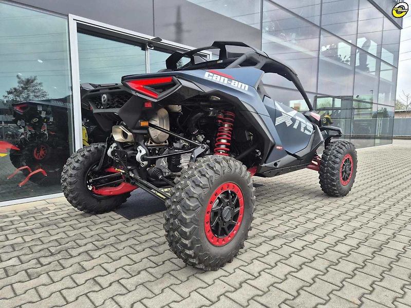 Can-Am Maverick R (2026) X RS DCT SAS 999T MY26 - fotka 4 z 26