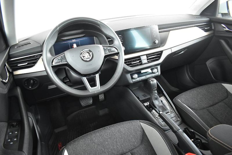 Škoda Scala (2020) 1.5TSI 110kW DSG, LED - fotka 12 z 24