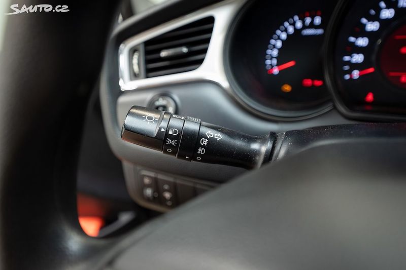 Kia Ceed 1.4 CVVT 74 kW serv.kniha - fotka 18 z 27