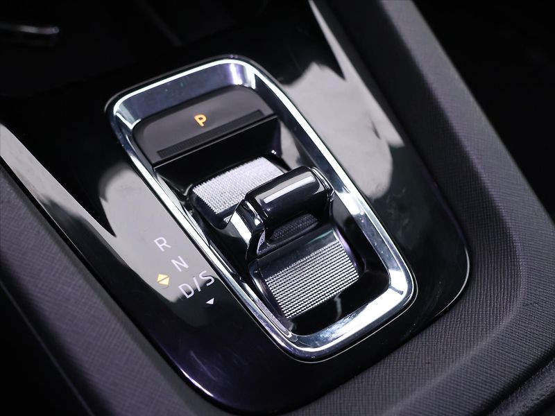 Škoda Octavia 2,0 TDI 110kW DSG Style - fotka 31 z 39
