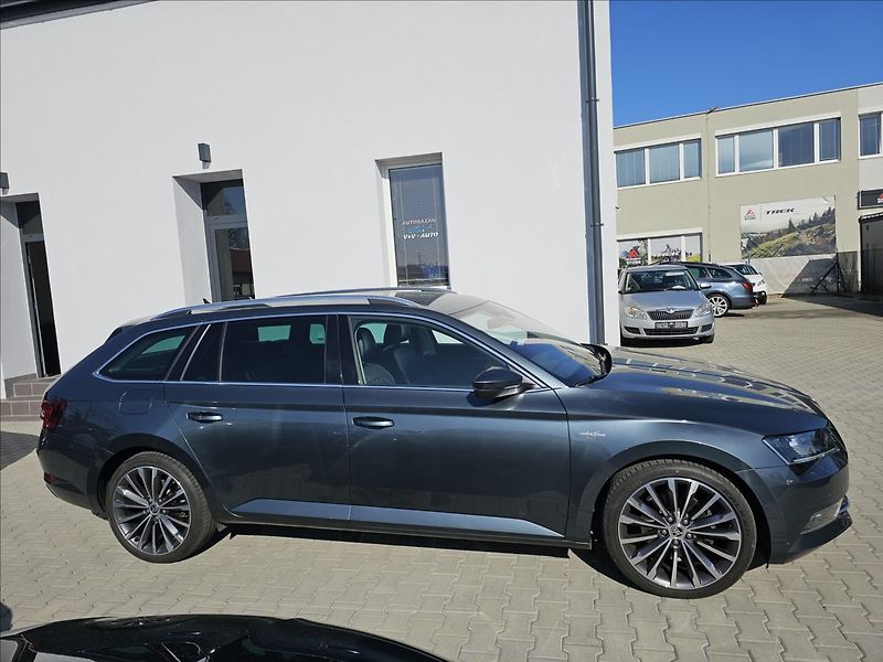 Škoda Superb 3 2,0TDi Laurin & Klement - fotka 5 z 46
