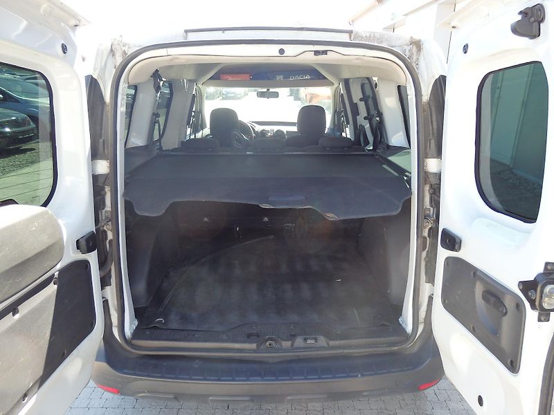 Dacia Dokker 1.6i 4x AIRBAG, ASR - fotka 7 z 13