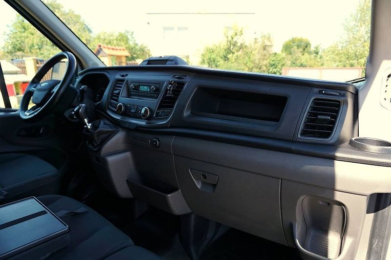 Ford Transit (2021) TREND 2,0 TDCI 96 kW - fotka 24 z 51