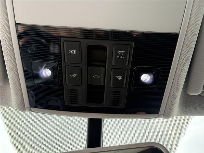 Volkswagen Golf 2,0 TDi 110kW Xen,Pano,Nez.Top - fotka 25 z 41