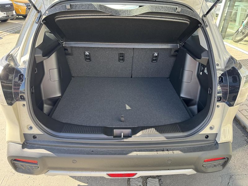 Suzuki S-Cross (2026) 1,4 Elegance Black Edition - fotka 6 z 6