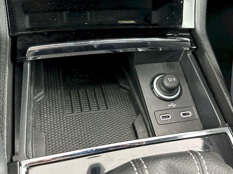 Škoda Karoq (2025) DSG 2.0TDI 110kW 4x4 SportLine - fotka 25 z 36