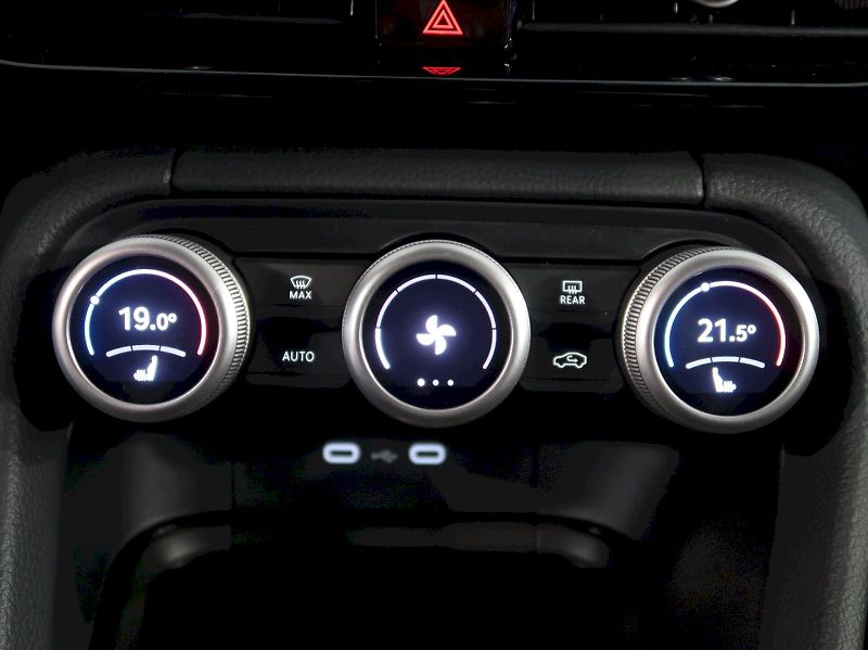 Škoda Kodiaq (2024) 2.0TDI 142KW 4x4 DSG LED MATRI - fotka 29 z 38