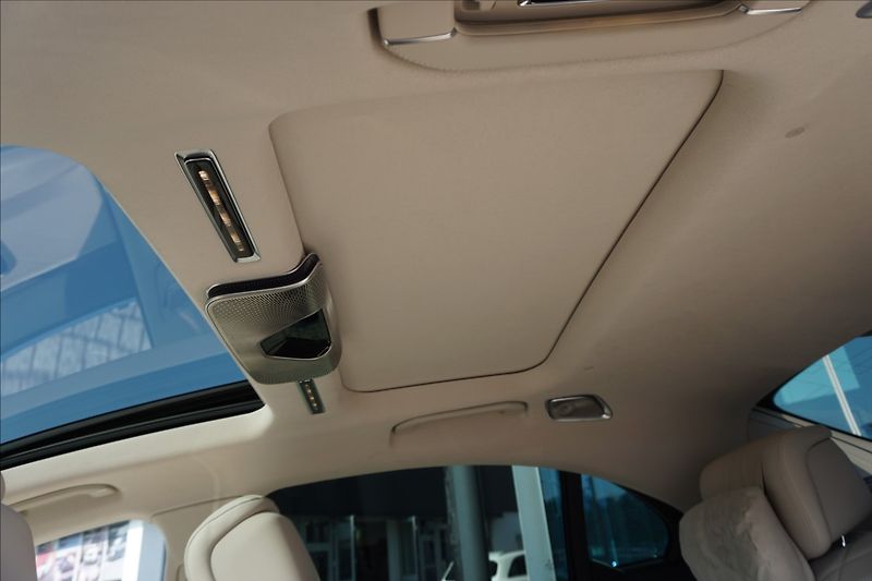 Mercedes-Benz Třídy S 4,0 S 580 4M L 1.maj ČR - fotka 20 z 22