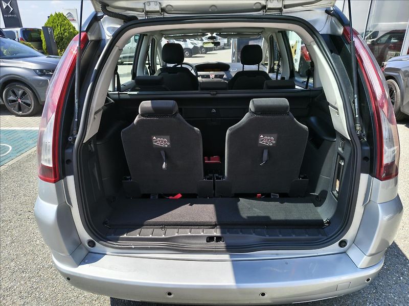 Citroën C4 Picasso 1,6   BMP HDI 7 míst - fotka 7 z 15