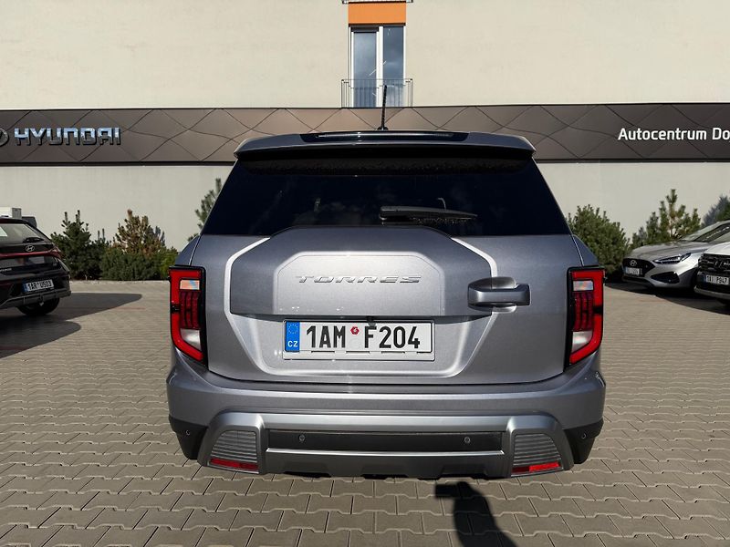 SsangYong Torres (2024) Premium AT - fotka 5 z 17