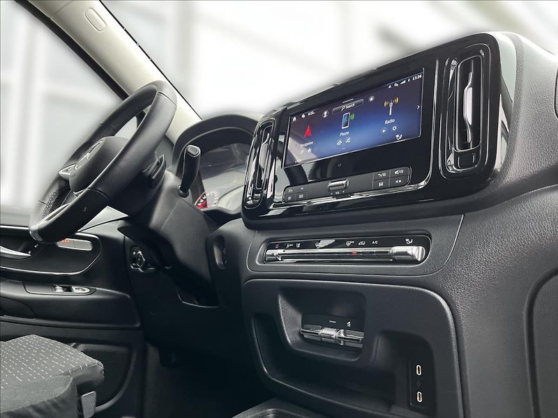 Mercedes-Benz Vito 119 CDI 4x4 Tourer SELECT - fotka 16 z 24