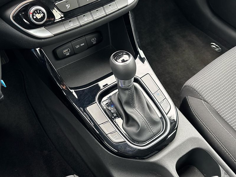 Hyundai i30 MHEV Smart - fotka 19 z 23