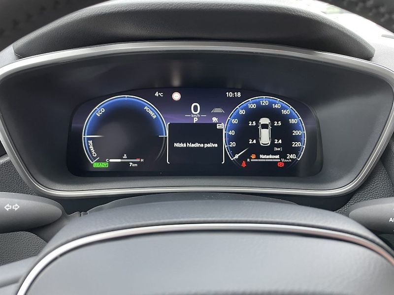Toyota Corolla 1.8HEV ComfortTech odběr ihned - fotka 16 z 30