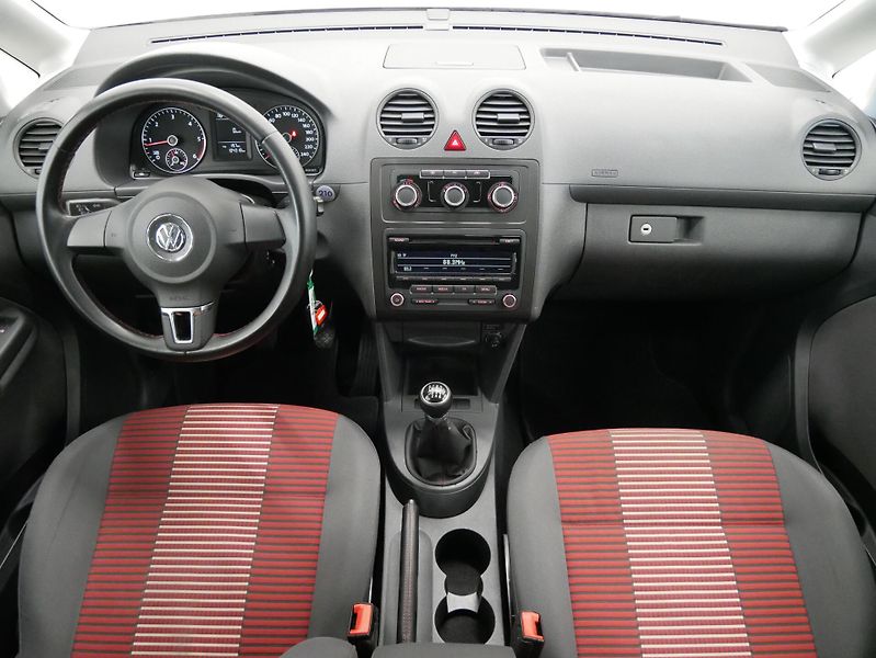 Volkswagen Caddy - fotka 5 z 21