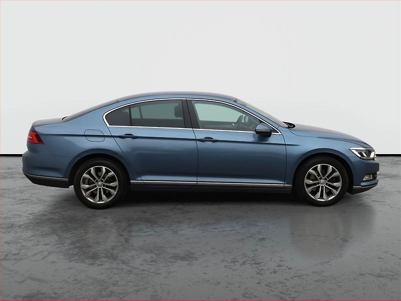 Volkswagen Passat (2016) Highline 2.0 TDI, Automat - fotka 6 z 21