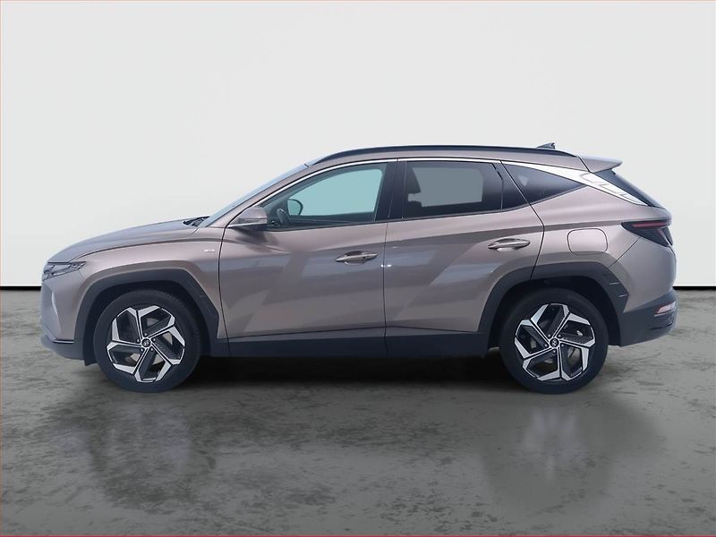 Hyundai Tucson (2021) 1.6 T-GDI 48V MHEV - fotka 3 z 15