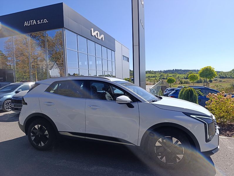 Kia Sportage 1.6 T-GDi Exclusive 4x2 - fotka 4 z 15