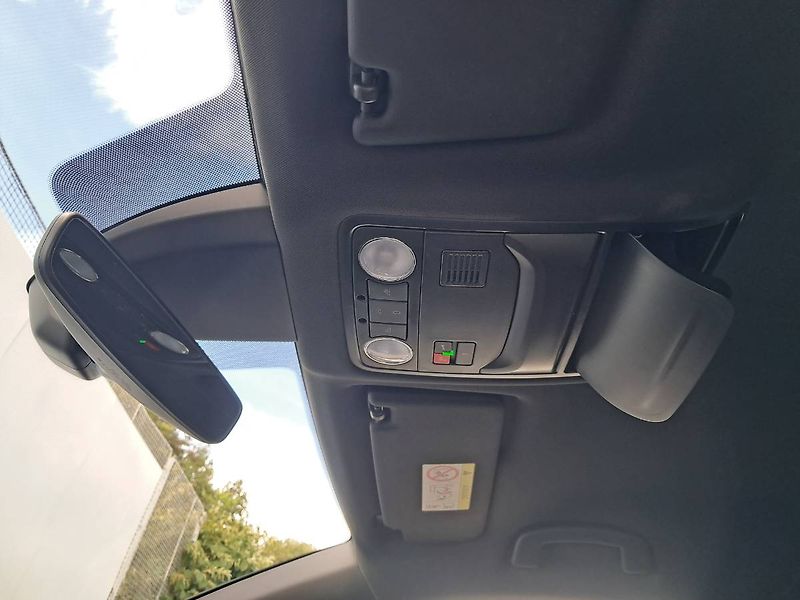 Škoda Karoq (2026) Sportline 1.5 TSI / 110 kW DSG - fotka 20 z 29