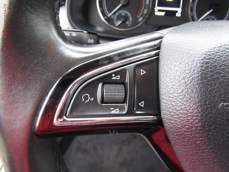 Škoda Scala (2020) 1.6 TDi, Ambition, DSG - fotka 12 z 18