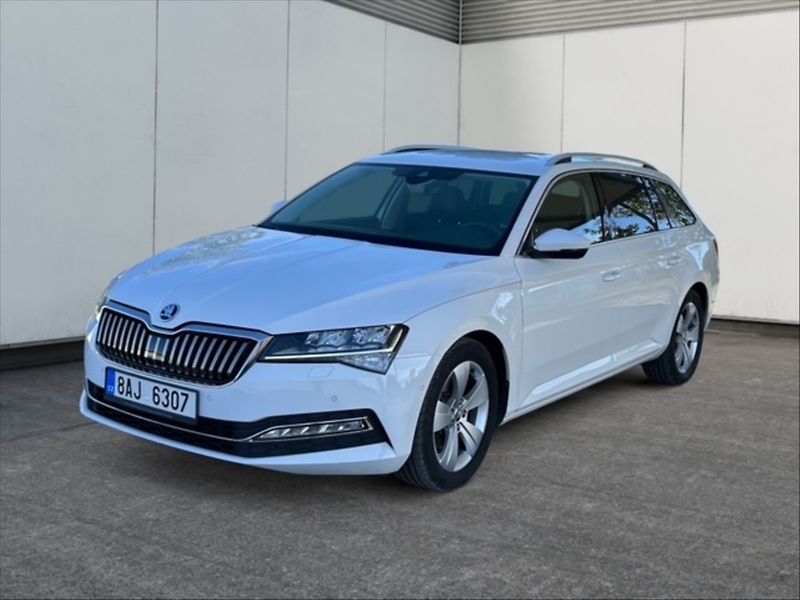 Škoda Superb 2,0 TSI 140 Style DSG - fotka 3 z 11