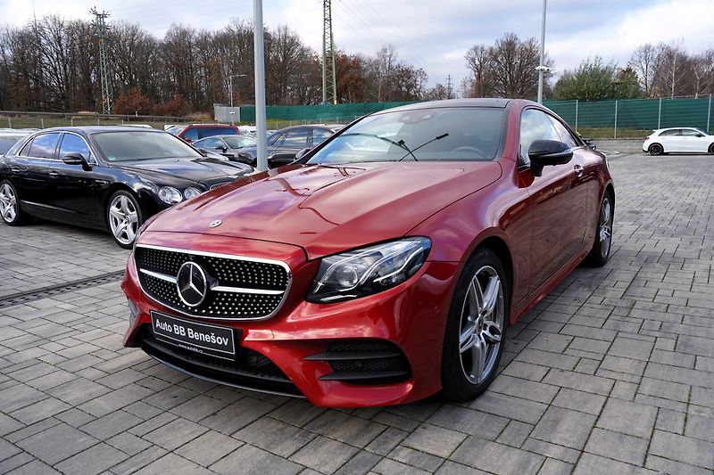 Mercedes-Benz Třídy E E 400 AMG 4Matic+,Burmester - fotka 2 z 43