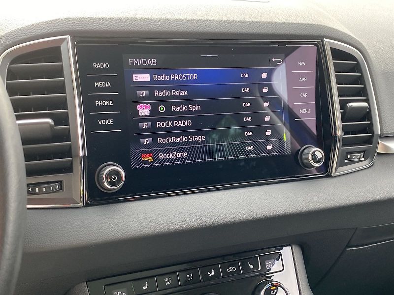 Škoda Karoq (2023) 2.0 TDI Ambition - fotka 19 z 34