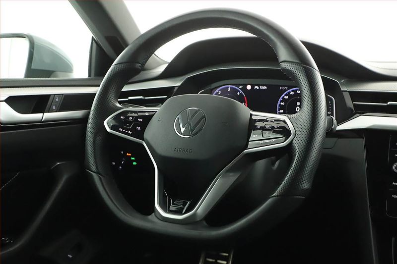 Volkswagen Arteon (2023) R-line 2.0 TDI - fotka 8 z 20
