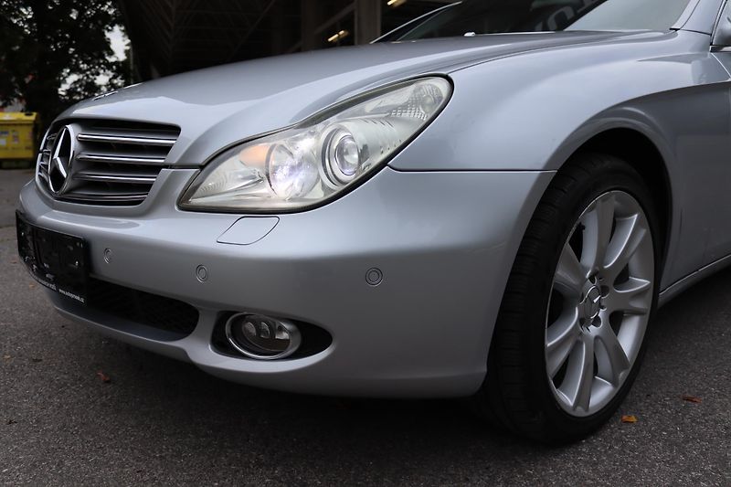 Mercedes-Benz CLS Mercedes-Benz CLS 500 V8 C219 - fotka 5 z 50
