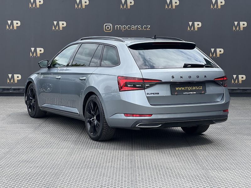 Škoda Superb (2020) 2.0TDi DSG Sportline ACC Kessy - fotka 7 z 50