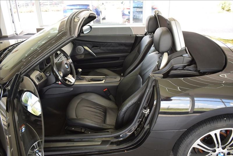 BMW Z4 3,0 i, NAVI,AUT+F1, - fotka 12 z 28
