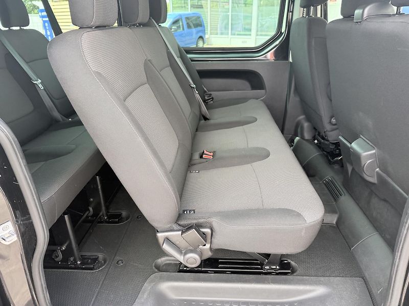 Renault Trafic 2.0 dCi 110kW L2H1 - fotka 26 z 33