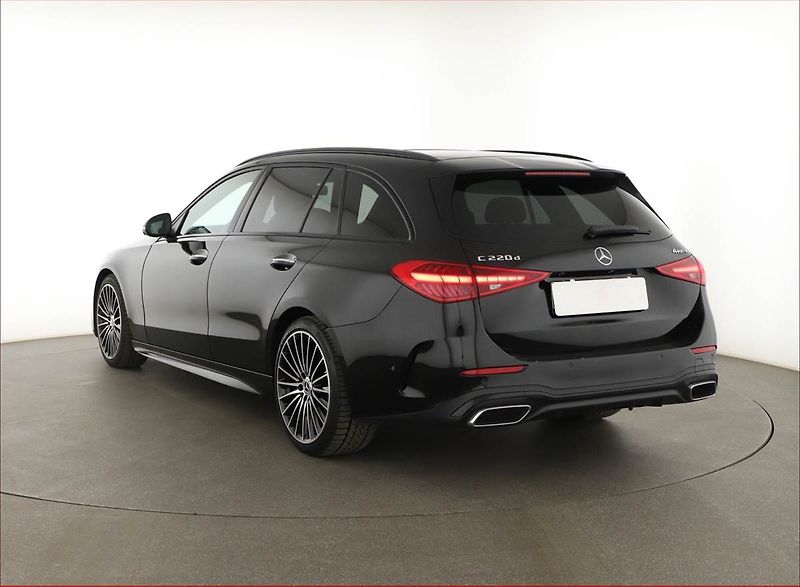 Mercedes-Benz Třídy C (2024) C 220 d 4MATIC - fotka 4 z 21