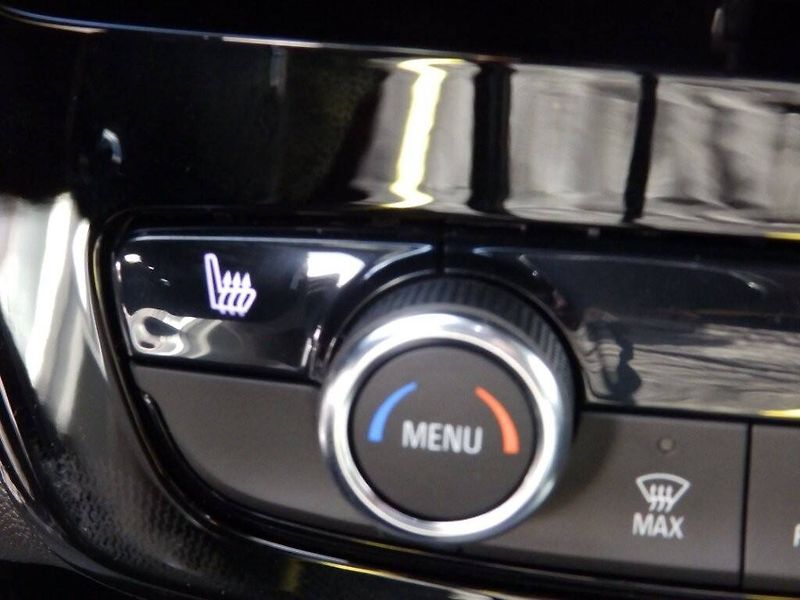 Opel Mokka (2026) GS GS 1.2 TURBO (100 kW/ - fotka 27 z 30