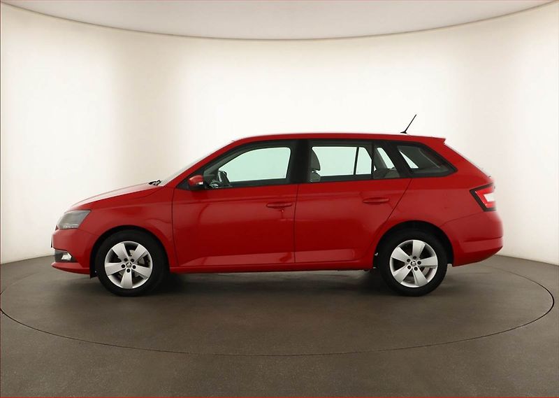 Škoda Fabia (2016) 1.2 TSI, Park. senzory - fotka 3 z 12