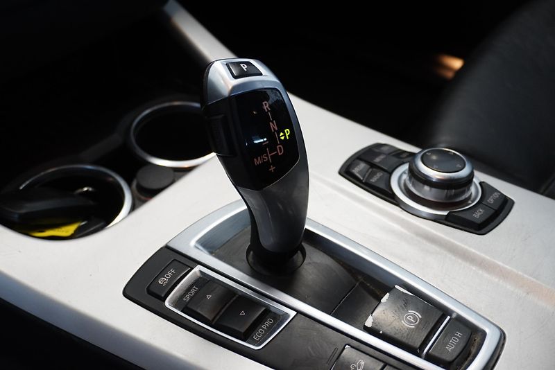 BMW X3 3,0 XDRIVE30D AUTOMAT - fotka 14 z 29
