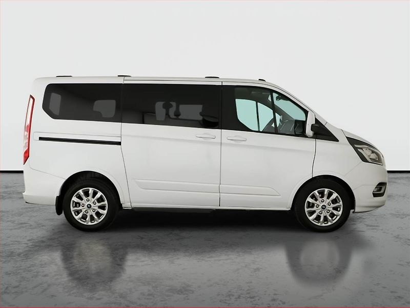 Ford Tourneo Custom (2023) Titanium 2.0 EcoBlue mHEV, ČR - fotka 6 z 14