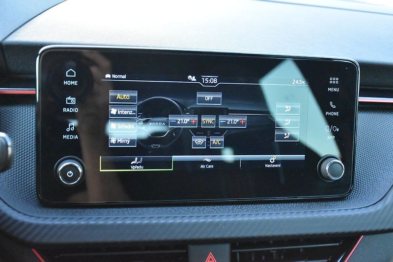 Škoda Scala (2025) Monte Carlo 1.0 TSI 85kW DSG - fotka 20 z 35