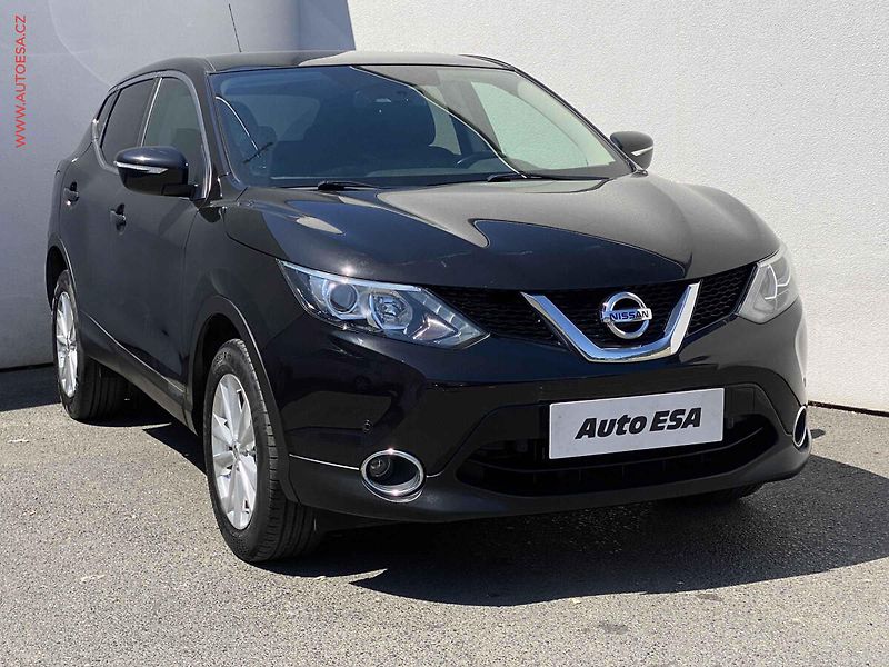 Nissan Qashqai (2014) 1.6 dCi, Acenta, navi, panor - fotografie inzerátu