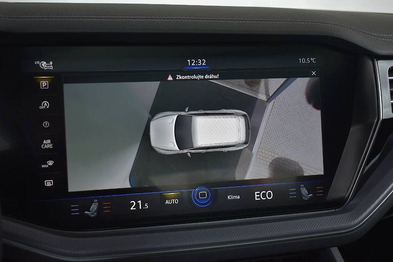 Volkswagen Touareg (2023) R-Line 3.0TDI 210kW,Tažné,Weba - fotka 22 z 31