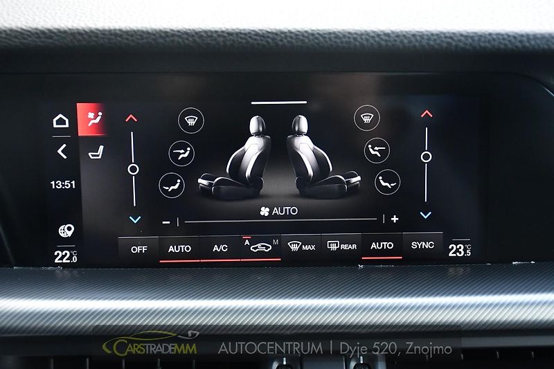 Alfa Romeo Stelvio 2,2D 154kW VELOCE AT8-Q4  - fotka 41 z 53