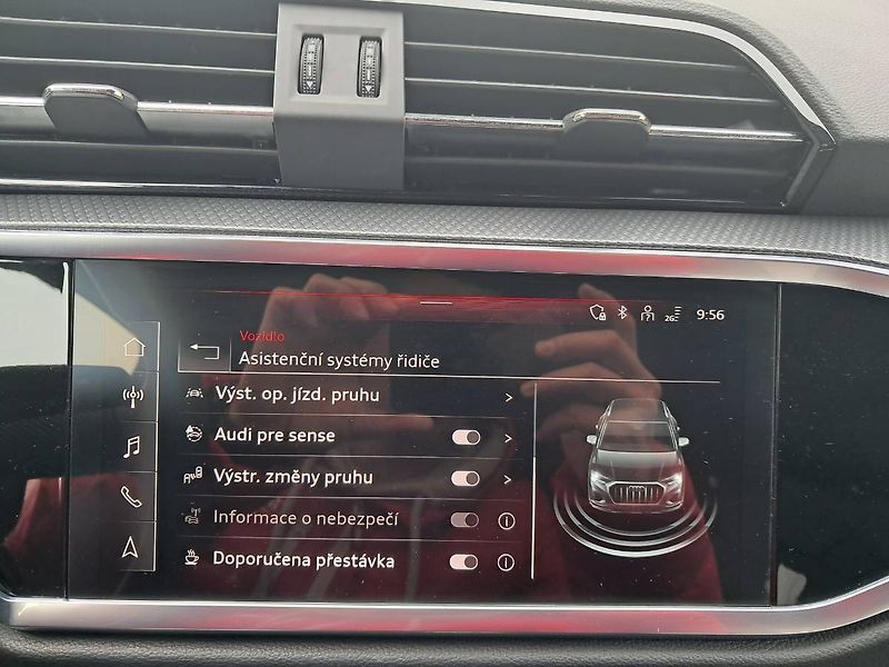 Audi Q3 (2023) ADVANCED 40 S-tronic7 2.0 TFSI - fotka 11 z 29