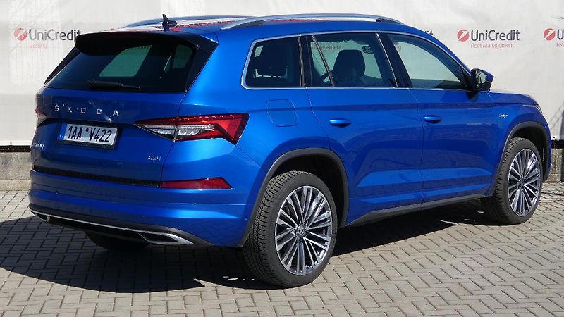 Škoda Kodiaq 2,0 TSI 140 kW L&K 4x4 DSG - fotka 3 z 28