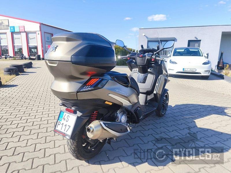 Peugeot Metropolis 400 (2022) SW - fotka 11 z 14