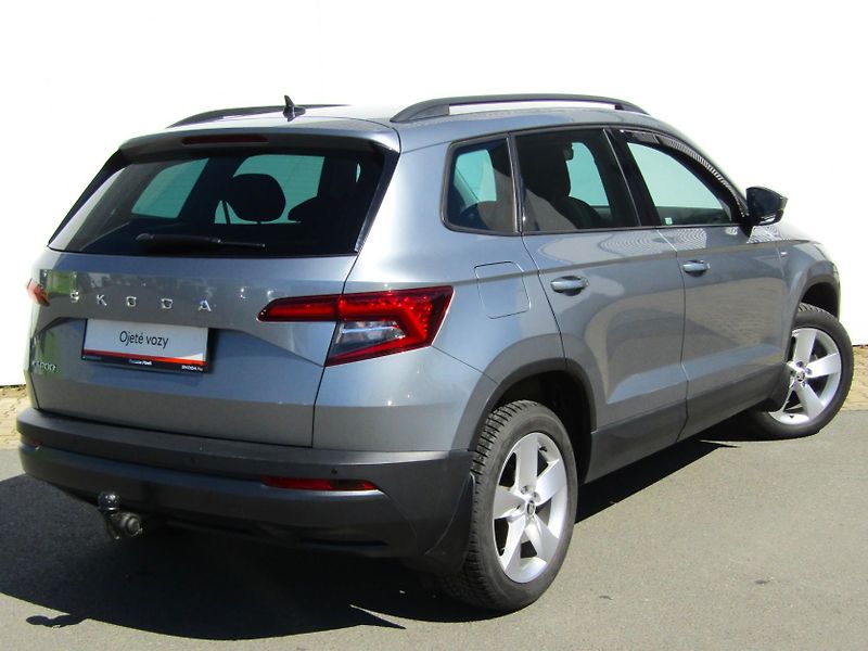 Škoda Karoq AmbitionPlus Drive 125let 1.6 - fotka 2 z 29