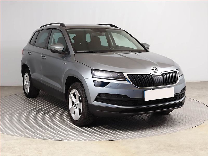 Škoda Karoq (2020) Ambition 1.5 TSI - fotka 1 z 15