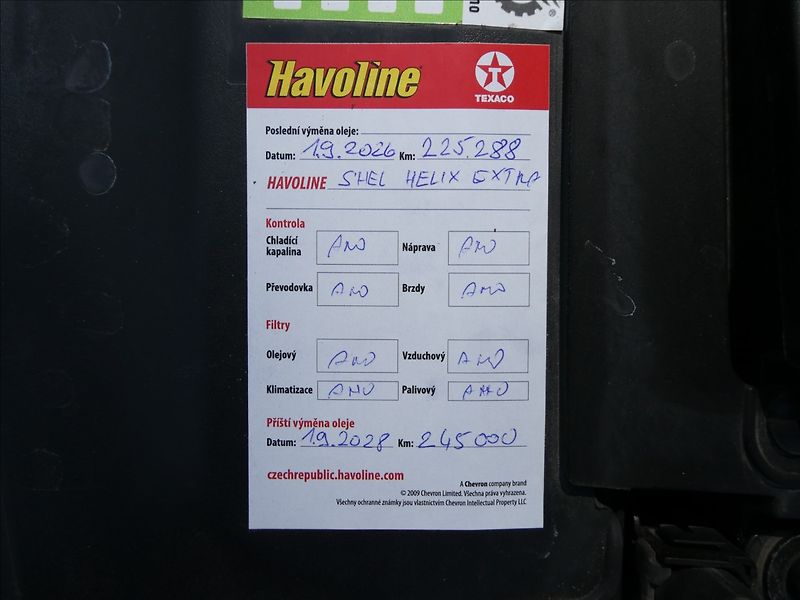 Škoda Superb 1,6 TDi DPH 2x kola,po servise - fotka 32 z 34