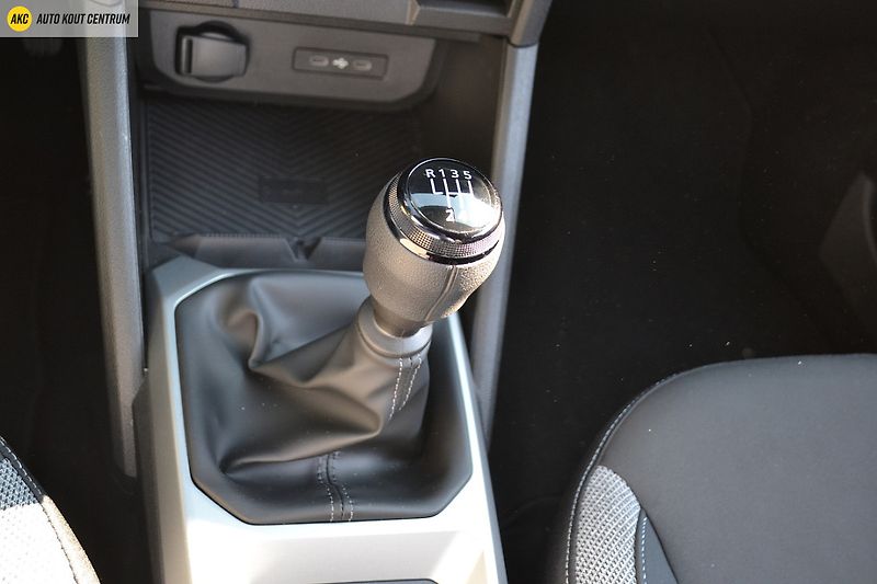 Dacia Bigster JOURNEY MILD HYBRID 140 - fotka 28 z 62