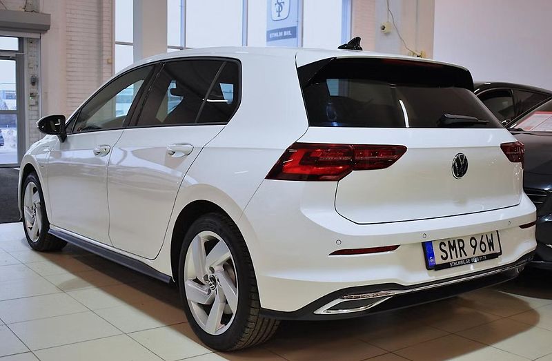 Volkswagen Golf GTE 1.4 TSI ACT Matrix BLIS - fotka 3 z 22